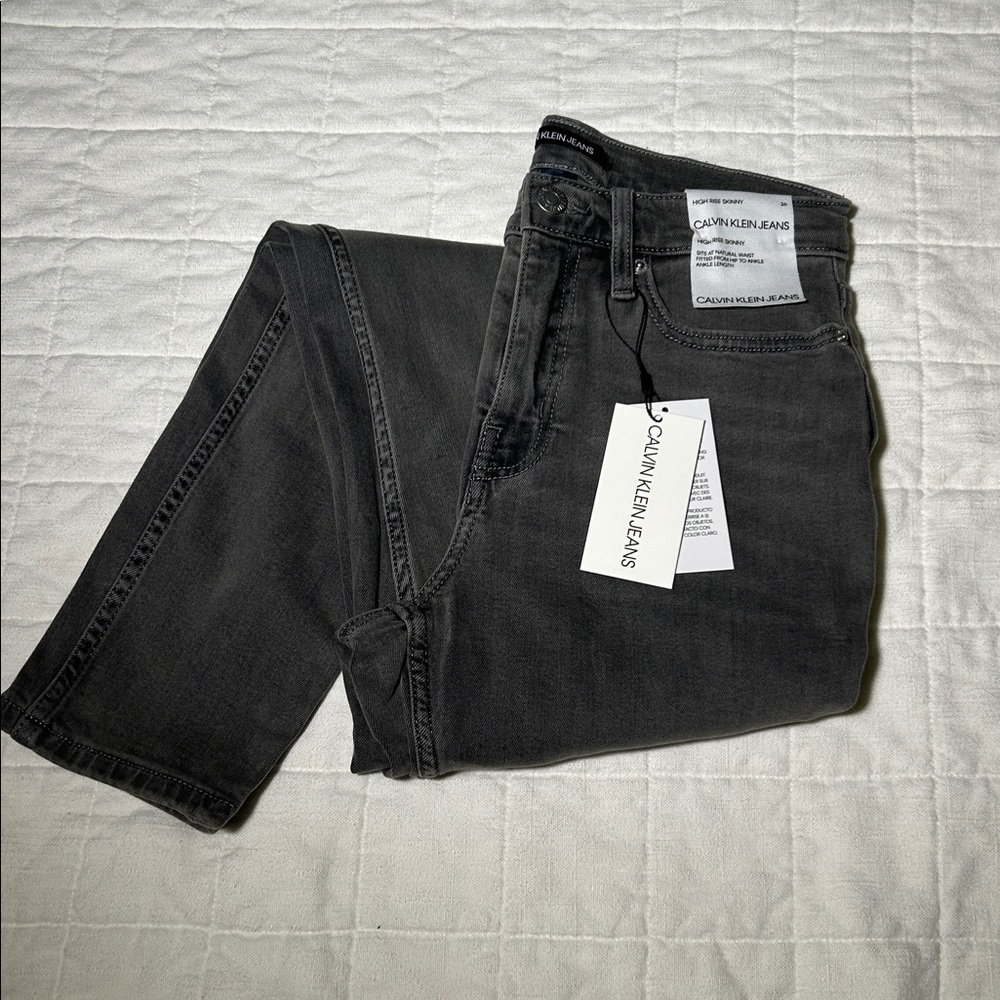 NWT Calvin Klein High Rise Skinny Grey Jeans-26